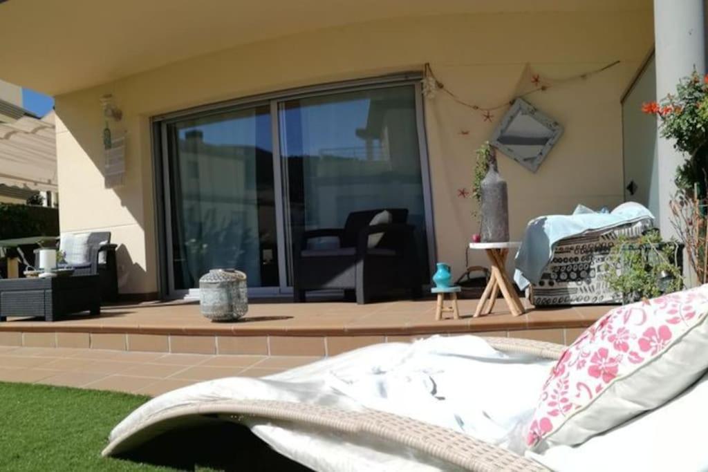 Residence Avec Piscine Face A La Mer, 1Ere Ligne Llança Εξωτερικό φωτογραφία